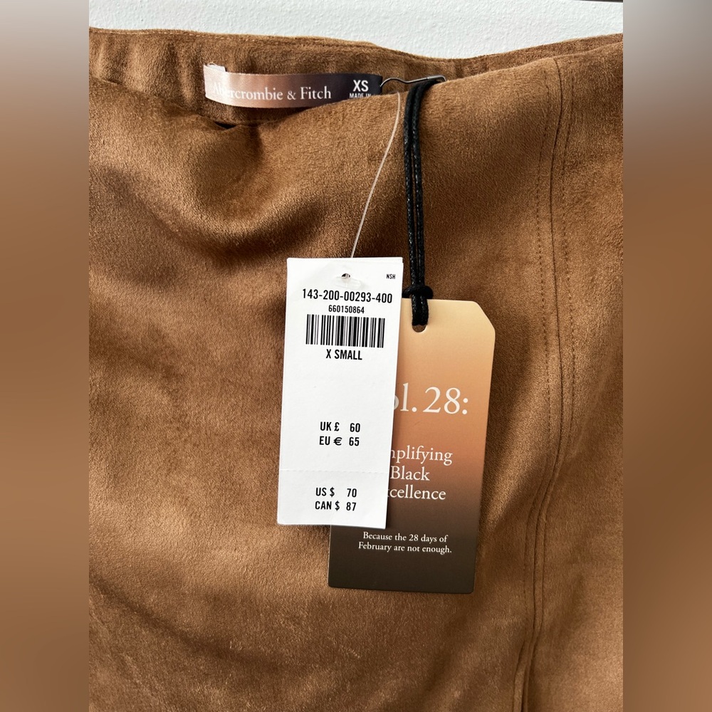 Abercrombie & Fitch Women’s Faux Suede Boho Mini Skirt w/Shorts Tan Size XS - Picture 4 of 10